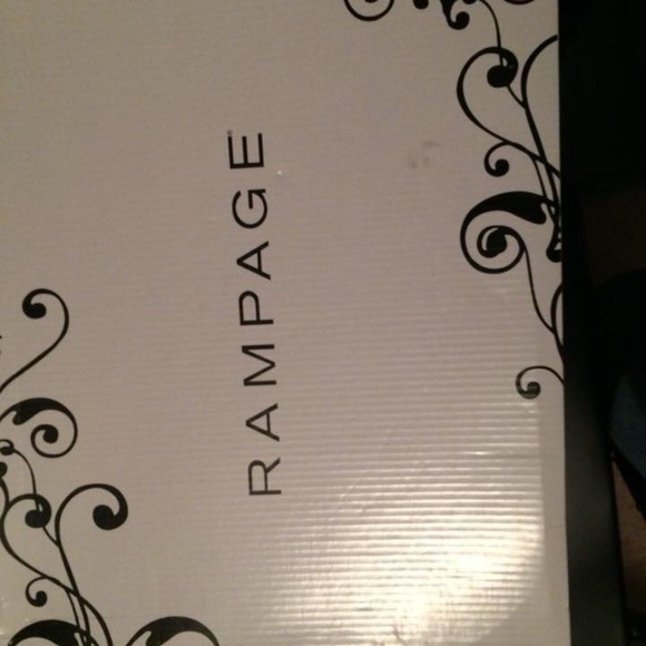 Rampage Brown Snake Boots - Picture 3 of 3